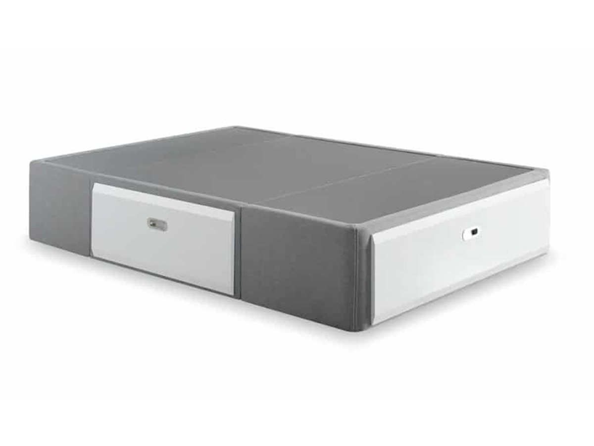  arcon   tapizado en tela o polipiel  con cajones tanto en la parte frontal como lateral, para almacenaje de utensilios, también incluye módulos abiertos para usar como libreros o poner cualquier decoración.. Modelo NEVA