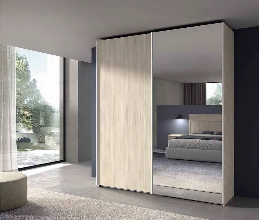  armario correderas colgado en acabado taiga con armazón de 243x201 cm, equipado con una puerta interior izquierda lisa de 240 cm en acabado taiga y una puerta exterior derecha con luna de 240 cm. Modelo ECLIPSE-69