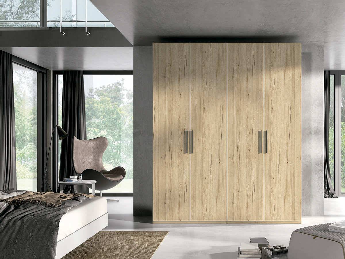  armario ropero de 4puertas batientes lisas con gran capacidad en color natural madera y tirador estandar central con acho total de 200cm. Modelo EOS-59