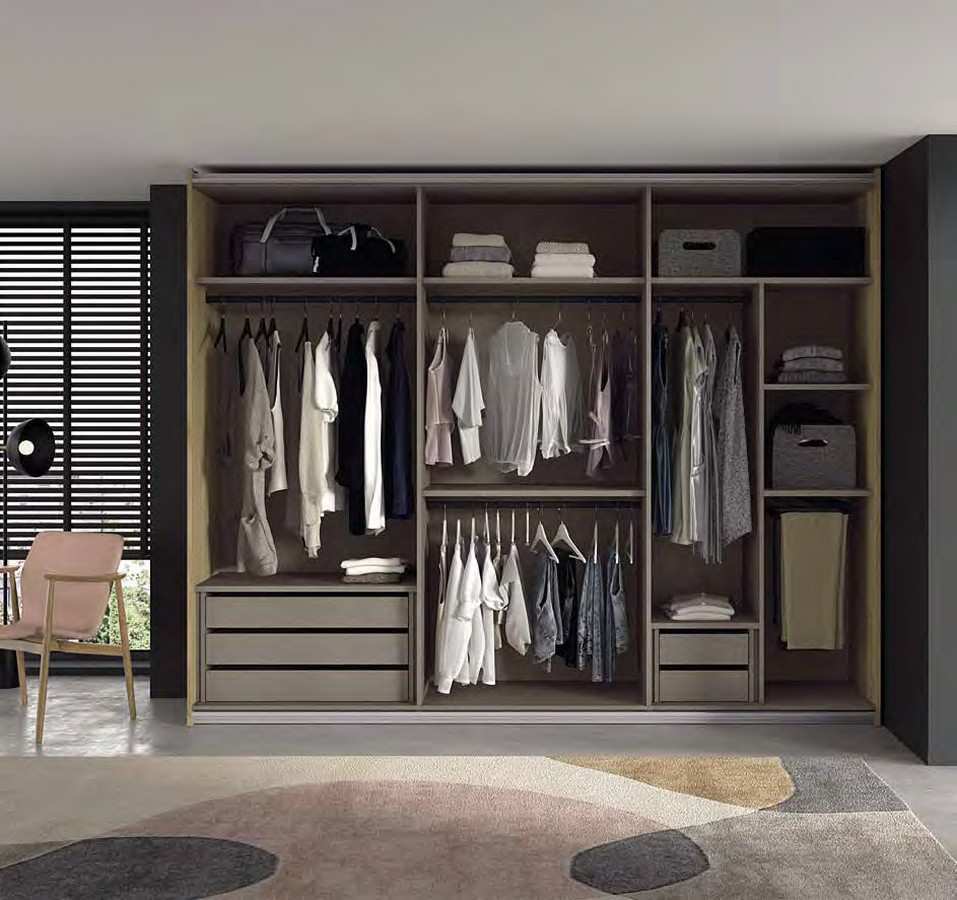  armario correderas colgado en acabado nature-blanco con armazón de 243x300 cm, equipado con tres puertas mixtas de 240 cm: una puerta interior izquierda, una puerta exterior central y una puerta interior derecha   . Modelo ECLIPSE-76, imagen 2