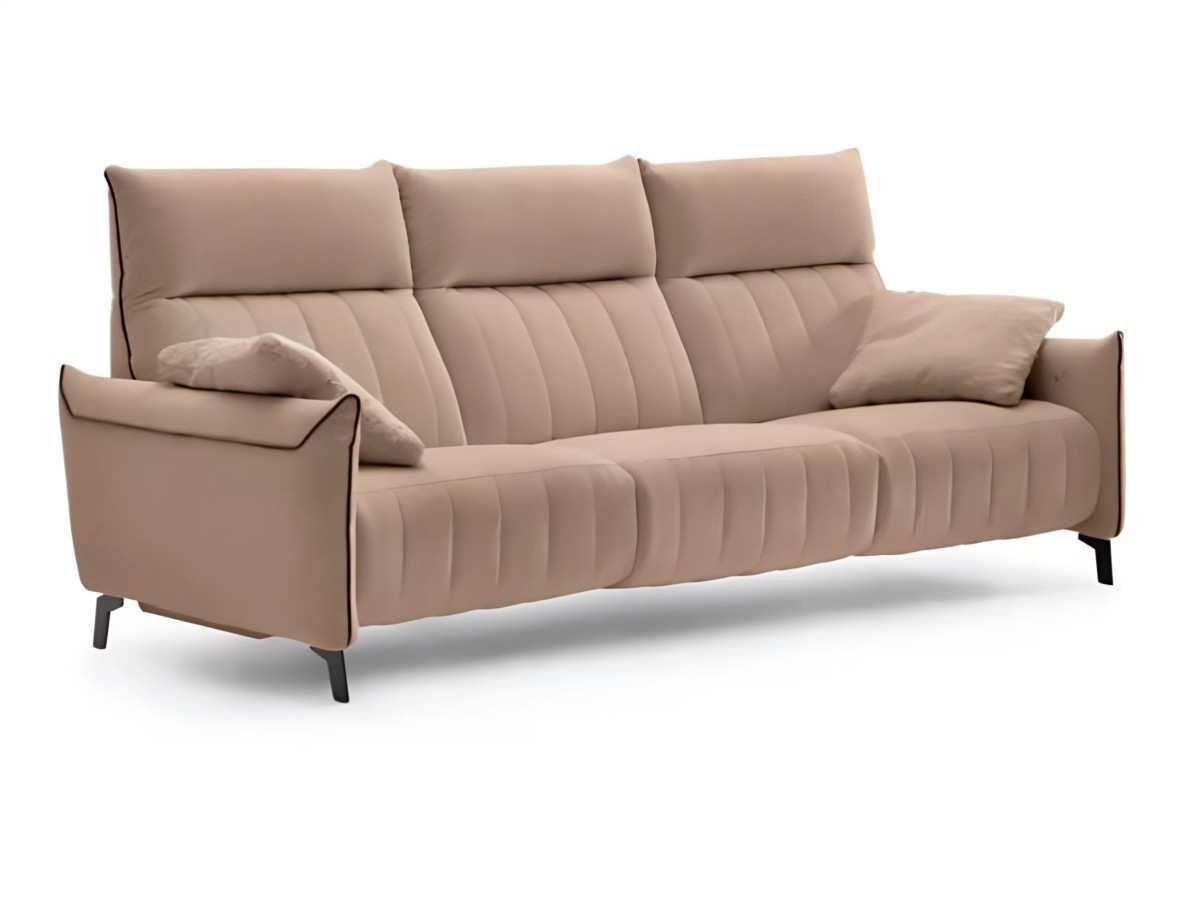  el sofá silver de divanistar es parte de la nueva colección y cuenta con una estructura de madera de pino combinada con dm de 18 mm. el recubrimiento está compuesto por espuma de poliuretano y floca de 300 gramos. los almohadones de asiento y respaldo están hechos de bloques de espuma y floca de 300 gramos. el sofá tiene patas metálicas y el cojín de asiento es fijo, sin opción de relax. en caso de estar tapizado en piel, no se incluirán decorativos de serie.. Modelo SILVER, imagen 4