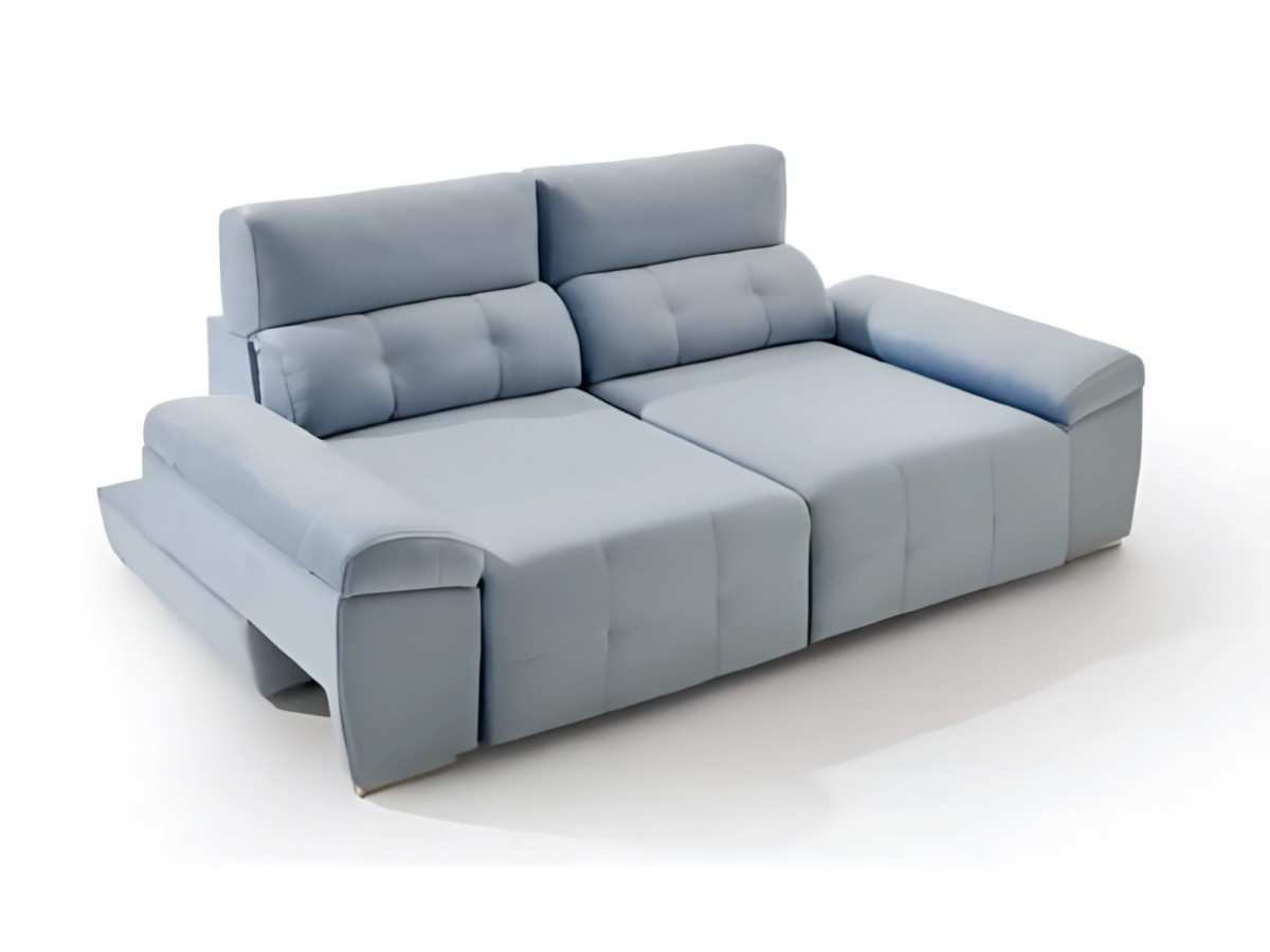  el sofá de 3 plazas star es una opción distinguida y funcional para tu sala de estar. con sus brazos deslizantes y arcones incorporados, ofrece un diseño elegante y práctico para satisfacer tus necesidades de almacenamiento.los asientos deslizantes con apoyo al suelo permiten ajustar la profundidad del asiento según tus preferencias, brindándote mayor comodidad y versatilidad. además, los respaldos reclinables, rellenos de fibra, te ofrecen la posibilidad de reclinarlos y encontrar la posición más cómoda para disfrutar de tus momentos de descanso.con una medida de 2.36 metros, este sofá proporciona un amplio espacio para que tú y tus invitados se sienten y se relajen. los arcones en los brazos son ideales para almacenar tus objetos personales, como mantas, revistas o controles remotos, manteniendo tu sala de estar organizada y despejada.en cuanto al diseño, este sofá destaca por su estilo distinguido y atemporal. sus líneas limpias y rectas le otorgan una apariencia elegante que se adapta fácilmente a diversos estilos decorativos.. Modelo TG-SOFA-STAR, imagen 3