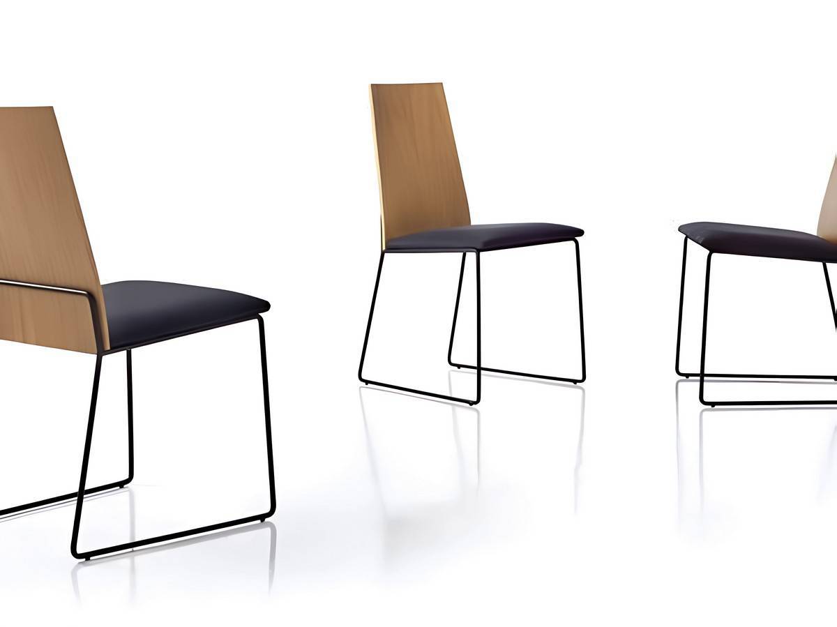 Mesa Comedor mesa en melamina de alta calidad con 2 extensibles pata metalica y 4 sillas tora y otros modelos a elegir.  medidas:   130 - 150  . Modelo PACK-ELSA-TORA, imagen 7