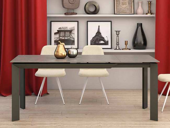 <p>mesa rectangular extensible 60cm de pata corredera y tapa porcelanica </p> <p class='cyb'> medidas: 140/200 x 90 cm</p> <p>más opciones de colores disponibles</p> Modelo HORIZON-GRIS