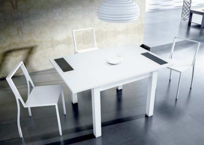 <p> mesa comedor extensible</p> <p>90↔ cm x 90 cm x 74↕ cm</p> <p>abierta 130 x 90 cm</p> <p><b>acabados</b> .- amazona, artíco, blanco, cambrian</p> <p><b>cristales</b> .- elegir en el muestrario de colores</p> <p class='cyb'> medidas: 90 cm </p> <p>más opciones de colores disponibles</p> mesa salon Modelo MCO-120