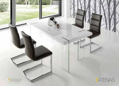 • mesa blanco brillo con patas de cristal<br> mesa fija de comedor con encimera de mdf lacada en blanco alto brillo.<br> patas de cristal templado transparente de 12mm.silla nilo (opcional) <br>medidas: 180x 90 x 76 cm mesa salon comedor l180 Modelo PDC-ATENAS