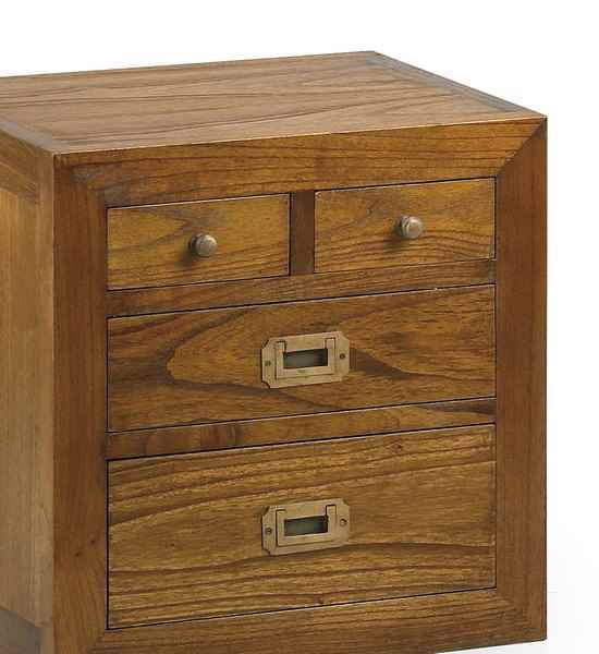 Cajonera colonial Star Combi con cajones anchos de 45 cm.