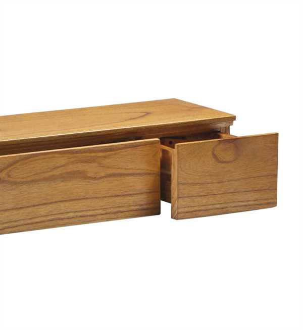 Estante Madhu colonial con cajones de madera maciza.