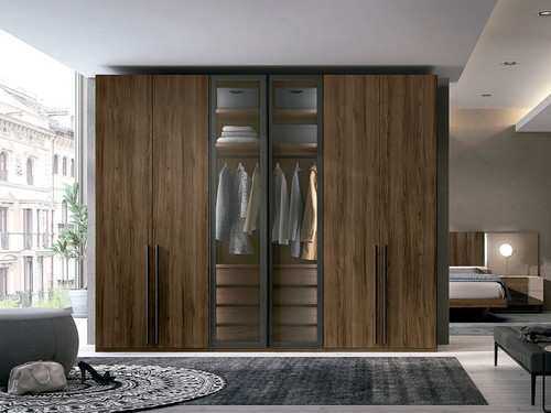 armario 6 puertas 298 x 240 con puuertas centrales de Modelo EOS-52 - solución perfecta para dormitorios de matrimonio pequeños y bien distribuidos