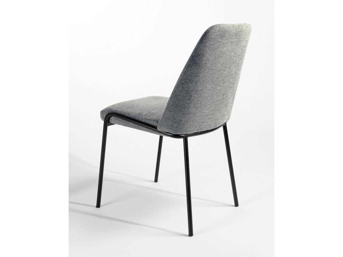  silla moderna atlanta en color gris marengo  con asiento y respaldo tapizados y patas de metal negras.. Modelo BGL-ATLANTA-GRIS, imagen 11