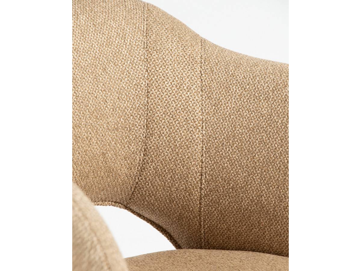  silla cork con tapizado mostaza y patas metálicas negras. Modelo BGL-CORK, imagen 9