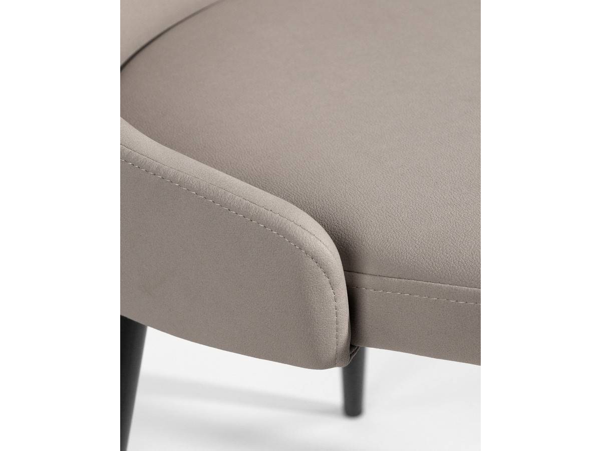  silla moderna de metal tapizada en gris claro con patas negras. Modelo BGL-PARIS-GRIS, imagen 12