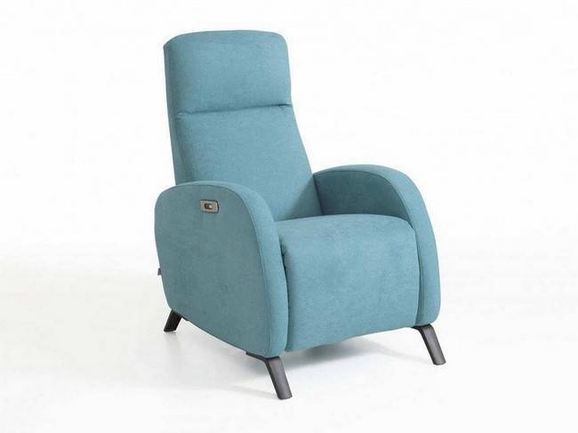 sillón con cabezal reclinable ajustable, respaldo desmontable para transporte, y asiento de goma de poliuretano de 30 kg/m³ KLF-SILLON-RELAX-DIAMOND