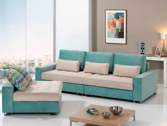 nuestros sofás modulares están diseñados para ofrecerte la máxima comodidad y versatilidad en tu hogar. cada módulo cuenta con un asiento doble ancho, lo que te brinda un espacio amplio y espacioso para sentarte y relajarte. además, el asiento está decorado con capitoné, un estilo clásico y elegante que agrega un toque de sofisticación al diseño del sofá. el respaldo del sofá es fijo y está compuesto por un cómodo cojín que brinda un soporte adecuado a tu espalda. este cojín está diseñado para mantener su forma y ofrecerte una sensación de comodidad durante todo el tiempo que estés sentado. los brazos rectos del sofá complementan su diseño moderno y contemporáneo, brindando un lugar cómodo para apoyar tus brazos mientras te relajas. además, las patas metálicas le dan un toque de estilo adicional y aseguran la estabilidad y durabilidad del sofá. Modelo GM-CHAISE-IRENE