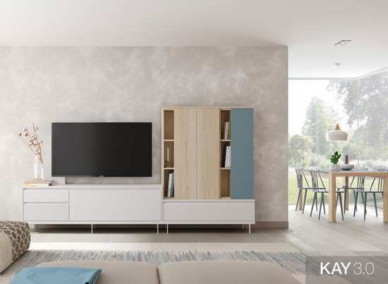Mueble de salón modular con puertas abatibles y estanterías integradas.